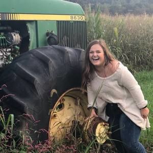 Meet your Posher, Kelsey